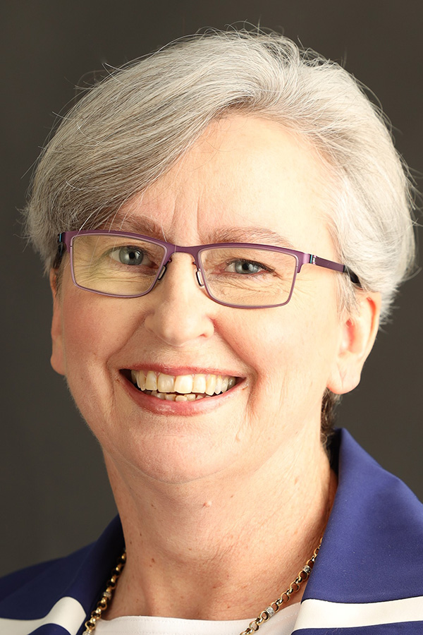 Dr Jillann Farmer